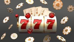 Antarmuka aplikasi betawi77 menunjukkan kategori permainan kasino, slot, dan sportsbook